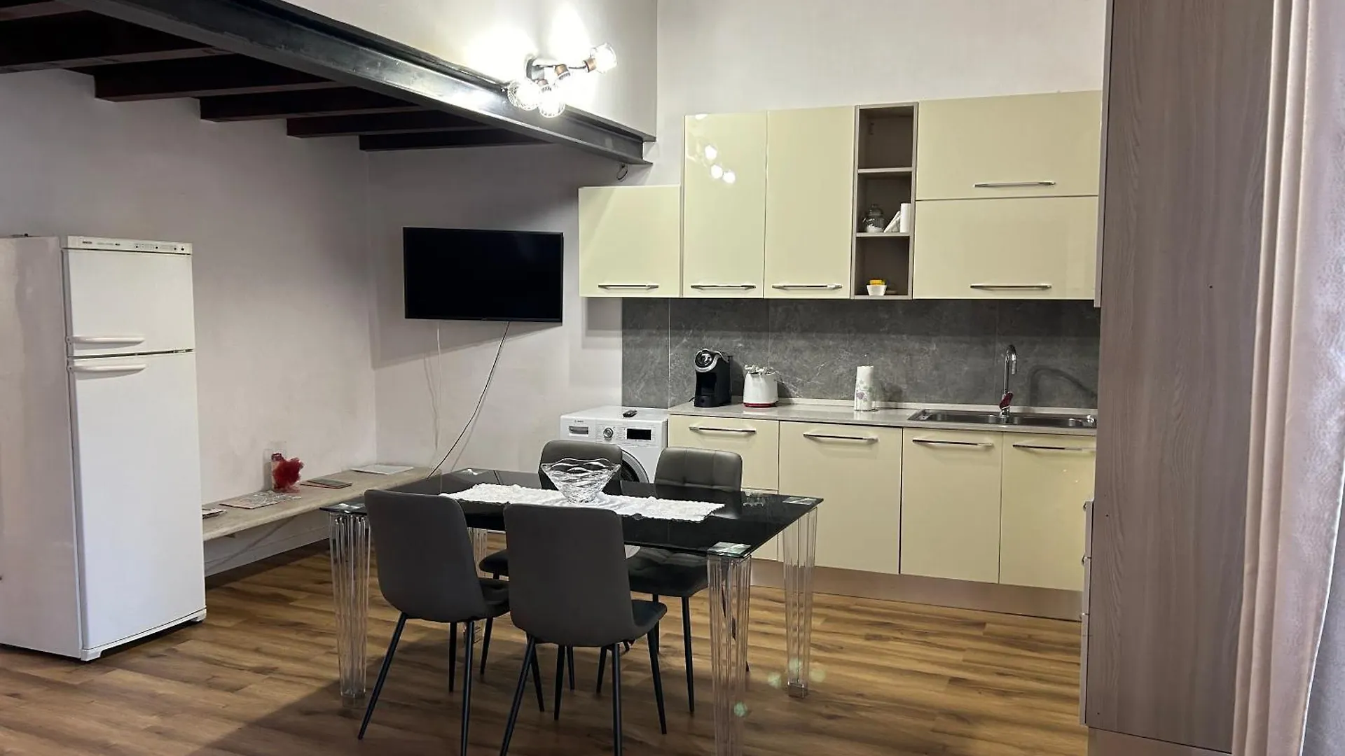 شقة Palazzo Duomo فيرونا 0*,  إيطاليا