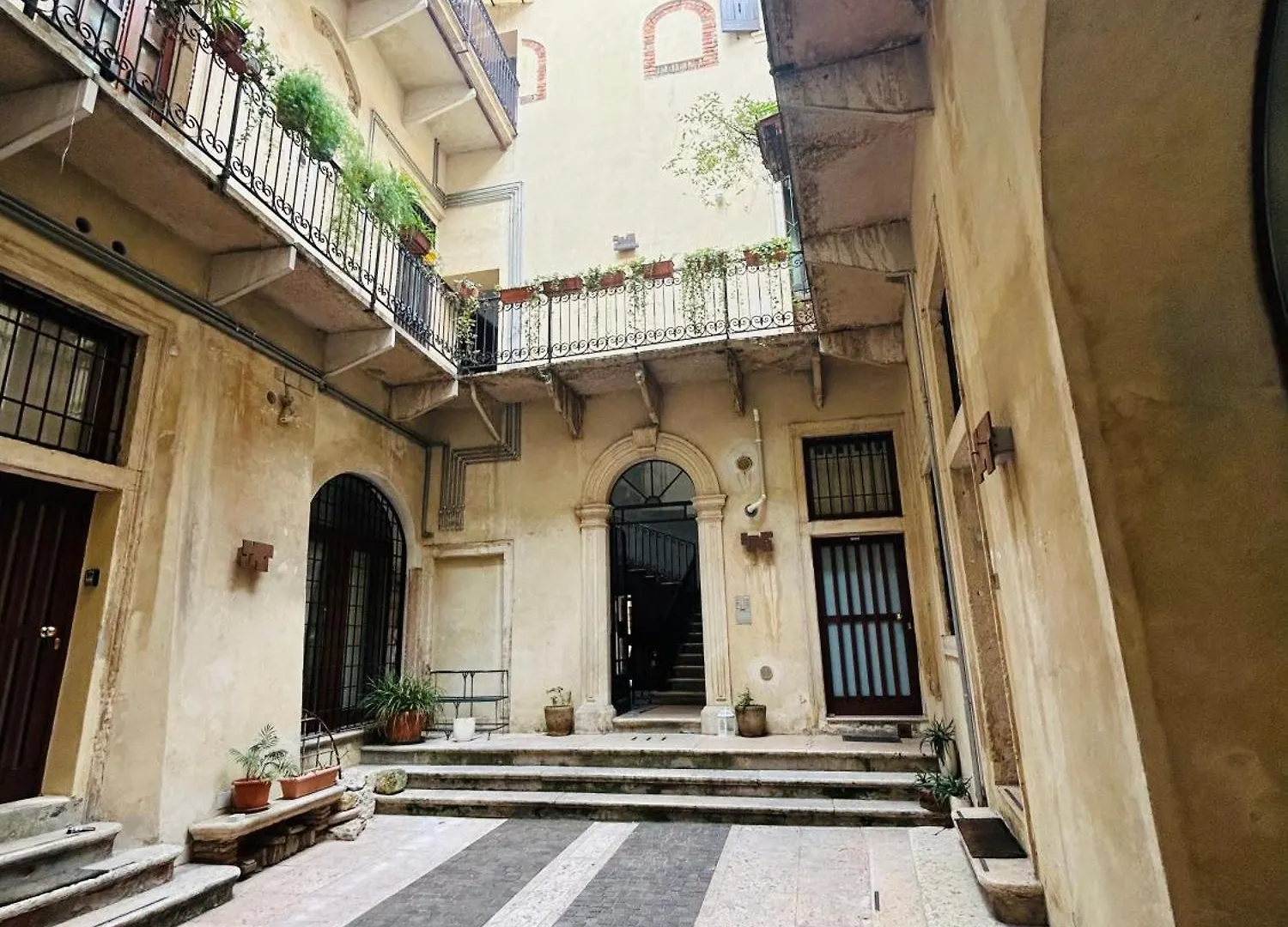 דירות ורונה Palazzo Duomo